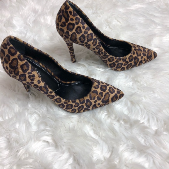 charles david denise pointed toe pump
